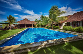 Cocotinos Resort Manado